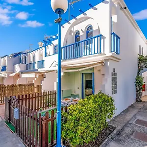 https://duplex-poolside-playa-del-ingles.in-canary-islands.com