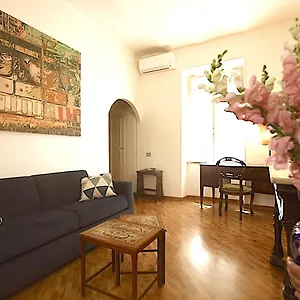 Apartment Scala House
