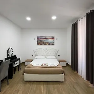 Beb Sott O Pont Appartement Naples
