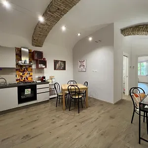  Apartment La Casa Dei Papi 71